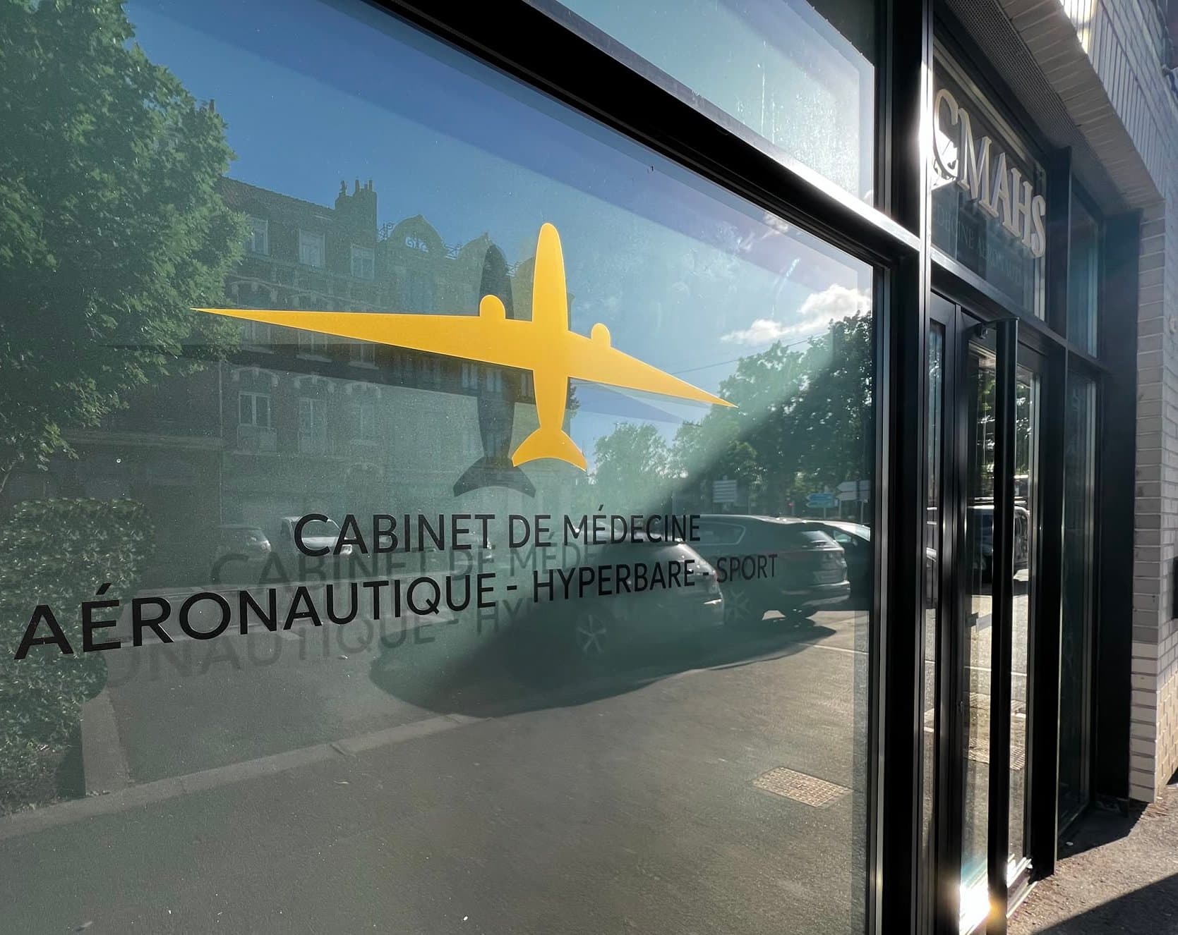 Devanture du Cabinet de Médecine Aéronautique, Hyperbare et du Sport à Dunkerque